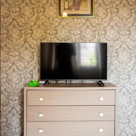Apartment Like Center